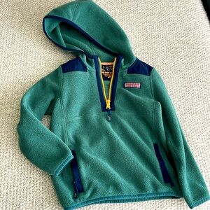 Vineyard Vines hoodie
